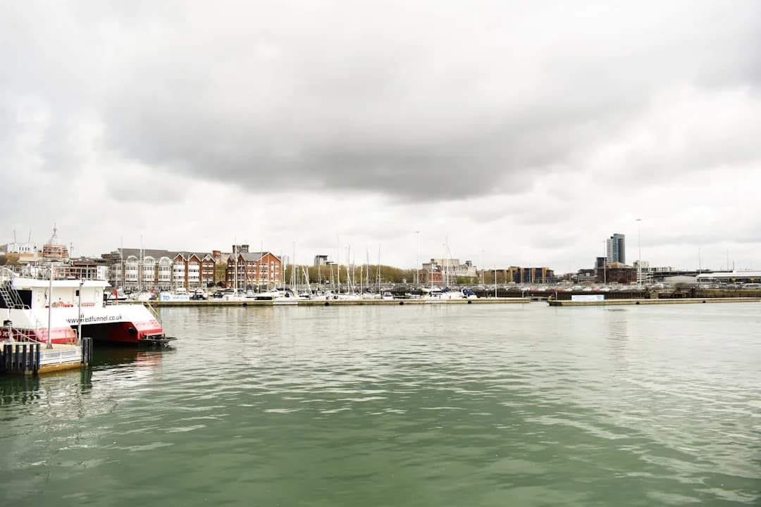 Sailing from Southampton: English Channel Crossing Guide