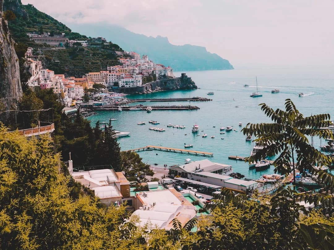 Amalfi Coast Sailing Itinerary: Naples to Salerno Guide