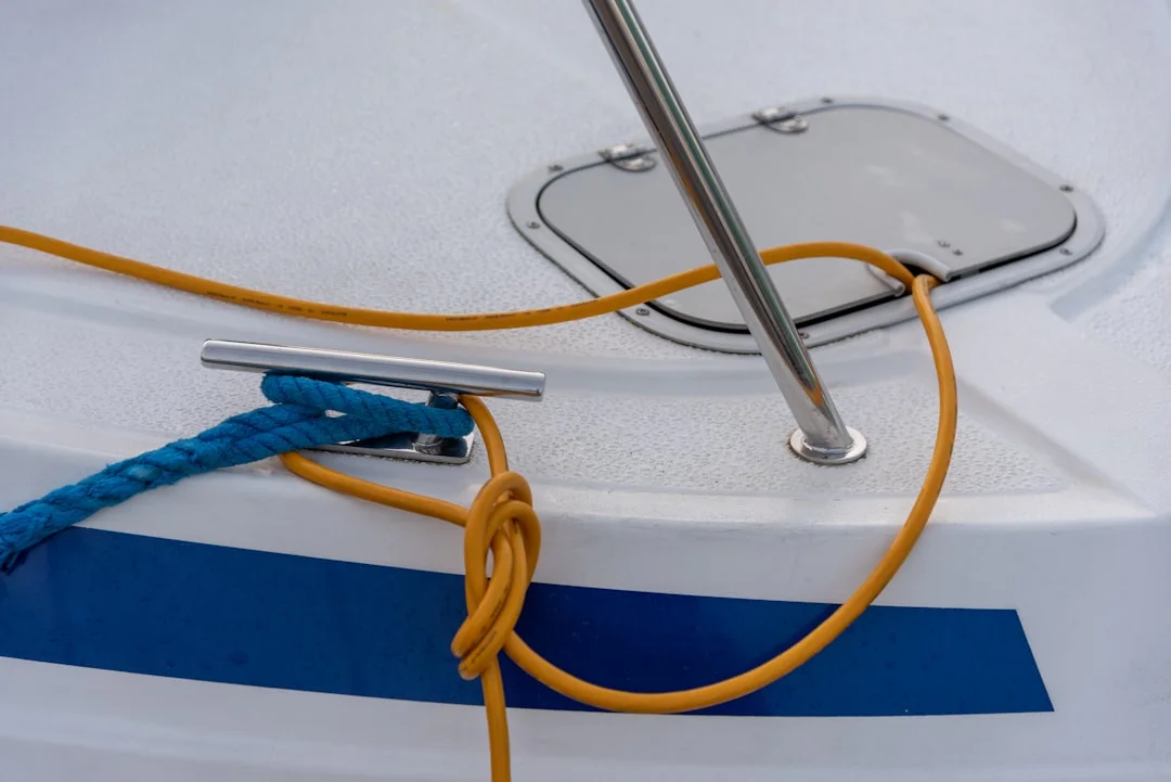 bow bridle rigged to twin bow cleats with thimble and shackle